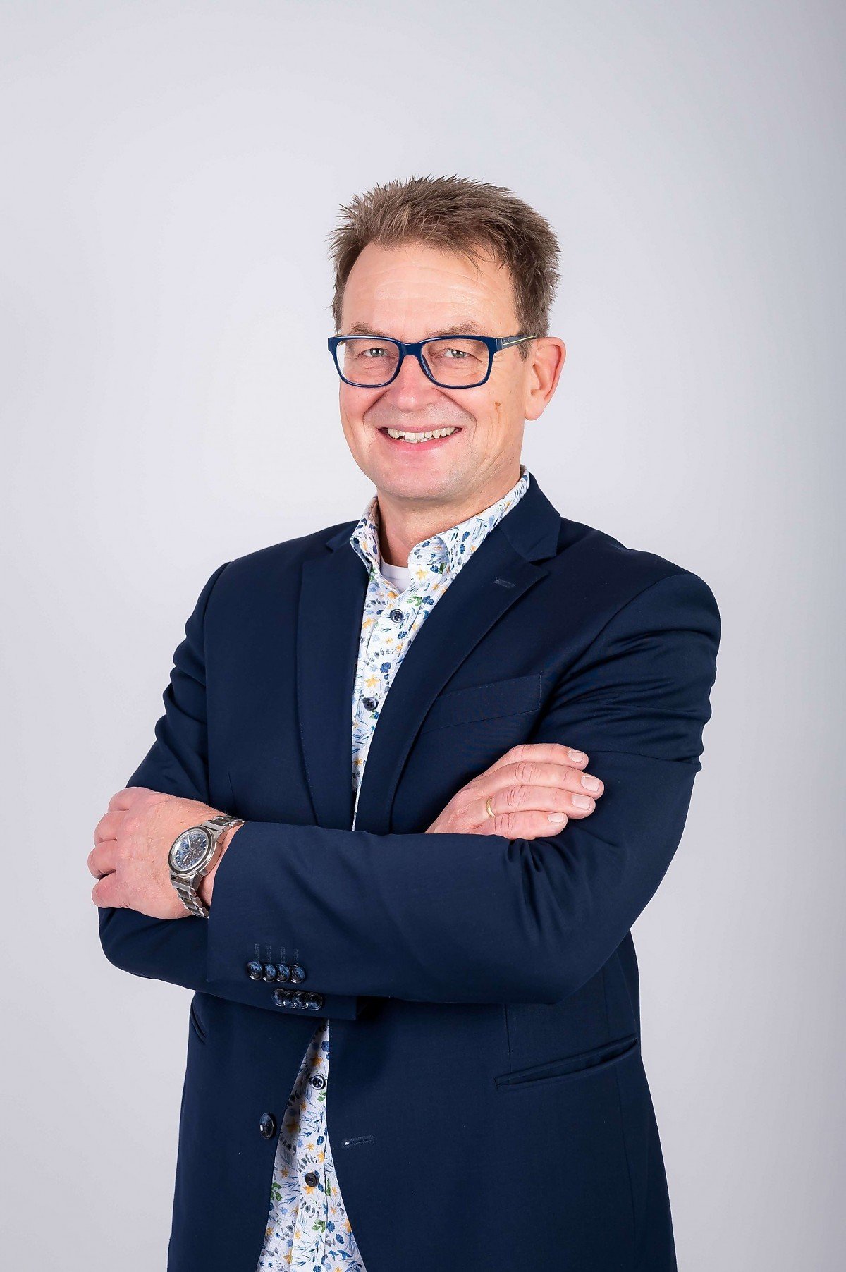 Paar vertraut auf Immobilienmakler