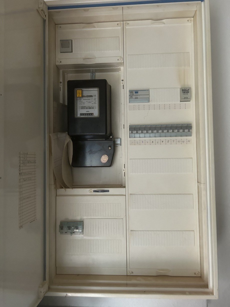 EG Li. - Sicherungskasten Mehrfamilienhaus Winnigstedt