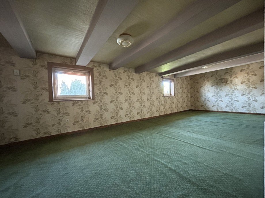 Zimmer II OG R. (1) Zweifamilienhaus Fl�the