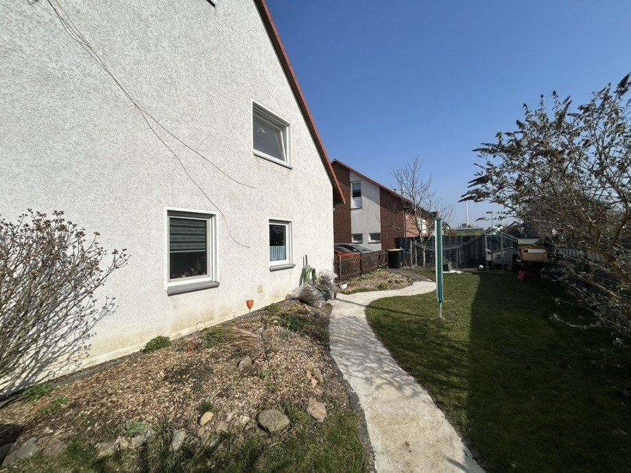 Garten Doppelhaush�lfte Cramme