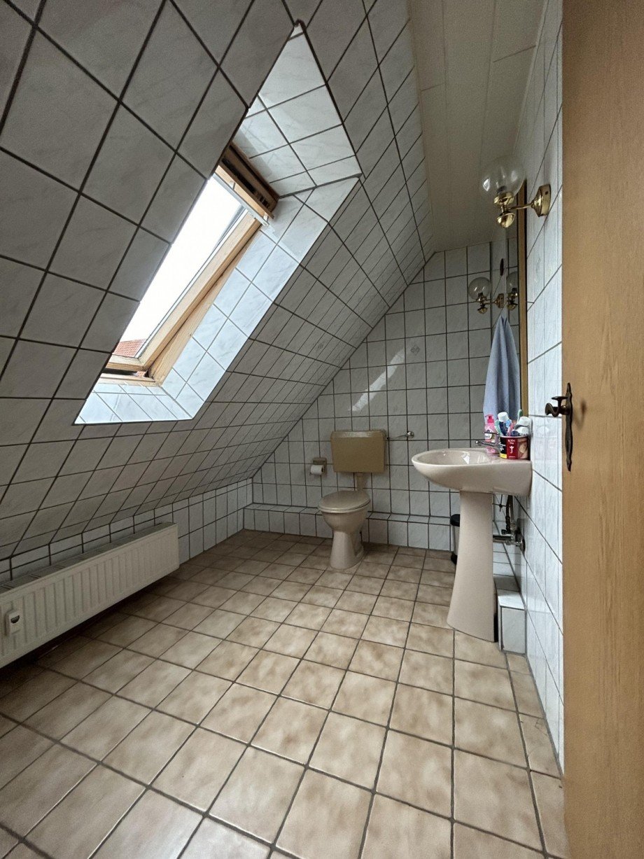 Whg. 3 Bad (2) Mehrfamilienhaus Winnigstedt